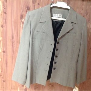 Larry Levine pant suit